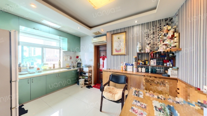 秋涛路168号二手房实景图