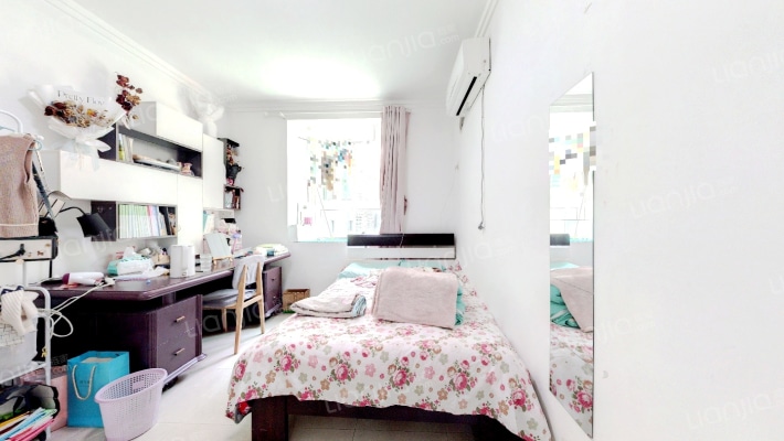 泰合花园二手房实景图