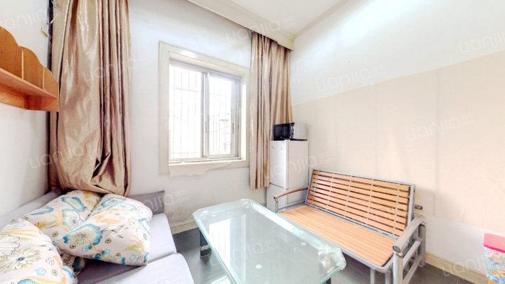 东马棚街18号二手房实景图