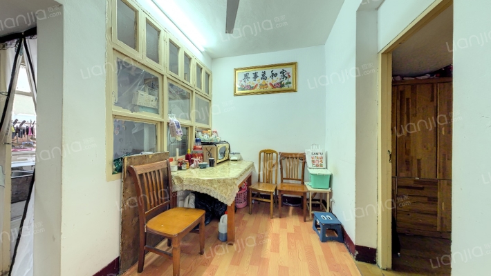 梅怡新村二手房实景图