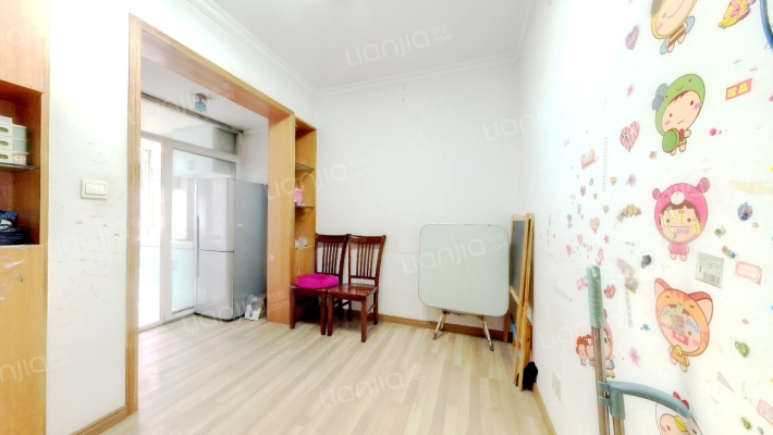 镇江路二手房实景图