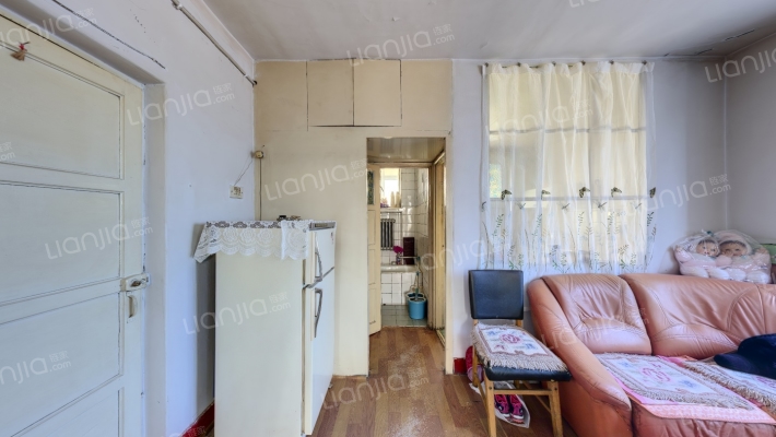 市委宿舍二手房实景图