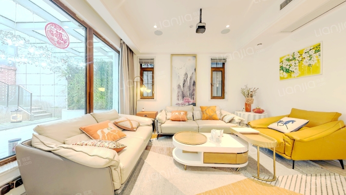 麓山国际翠云岭二手房实景图