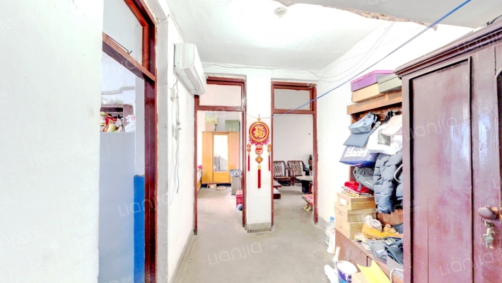 石飞宿舍二手房实景图