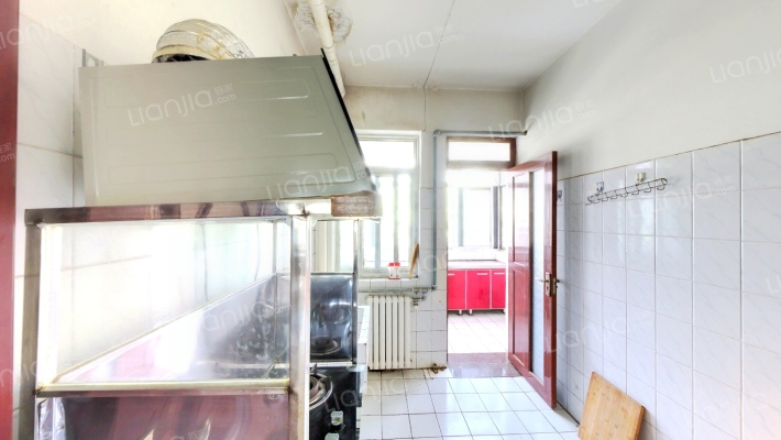 山东储备物资管理局三三四处二手房实景图