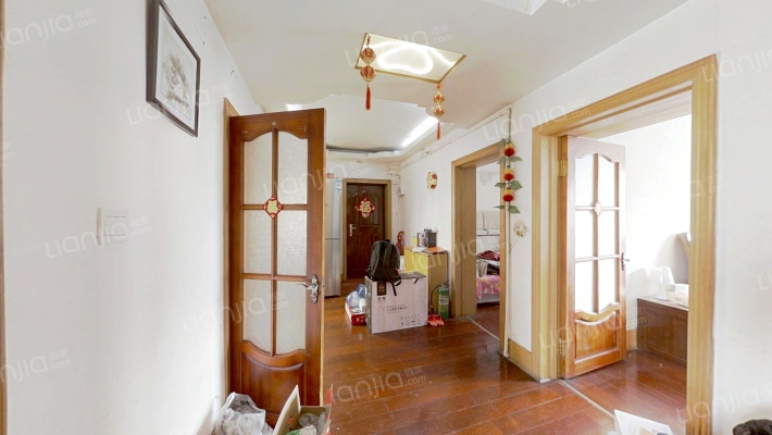 中医药大学家属楼二手房实景图