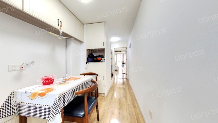 圣淘沙花城二手房实景图