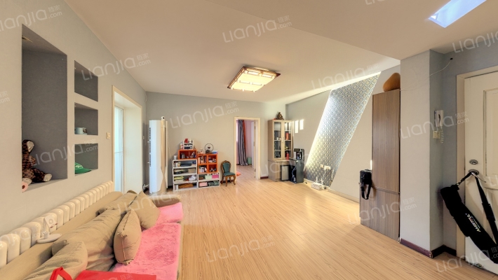 五一家园二手房实景图