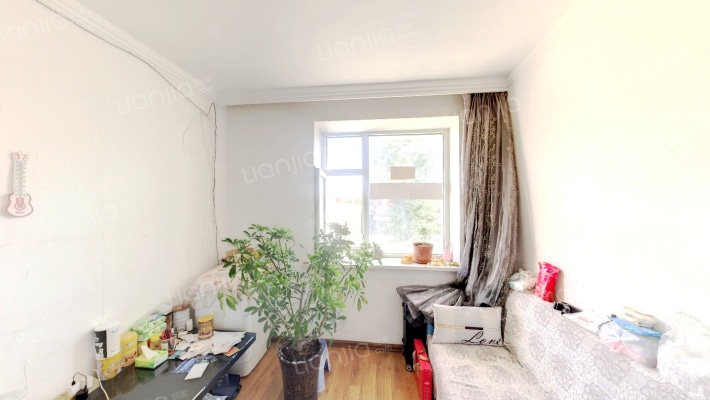 大桥委小区二手房实景图