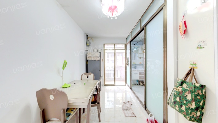 防疫站小区二手房实景图