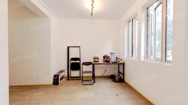 东冠逸家二手房实景图