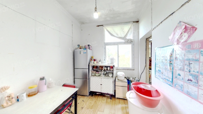 武缝宿舍二手房实景图