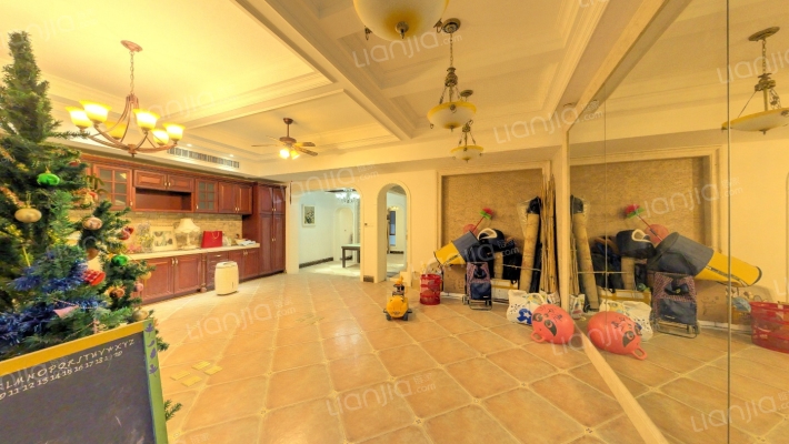 九龙仓玺园D区二手房实景图