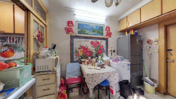 德望里二手房实景图