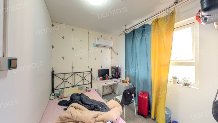 莲花新城南苑二手房实景图