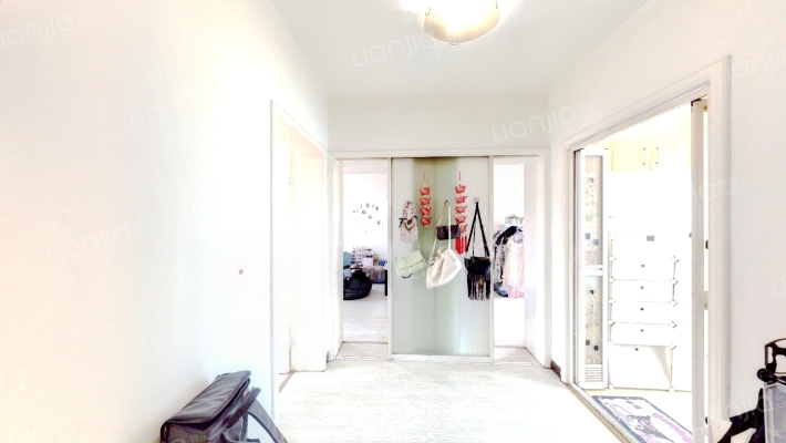 红旗小区二手房实景图