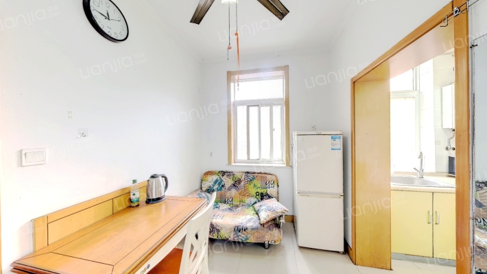 黑龙江路12巷二手房实景图