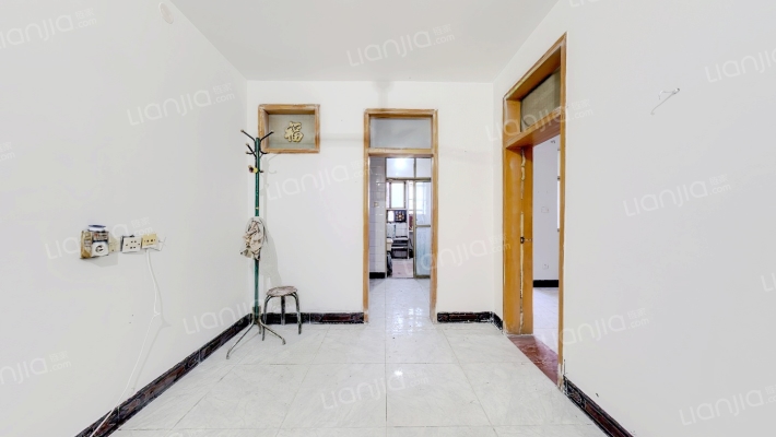 公交三公司家属院二手房实景图