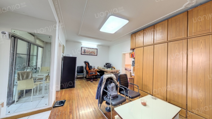 南京财经大学教师宿舍二手房实景图