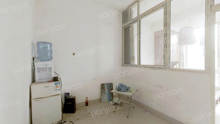 和平路110号二手房实景图