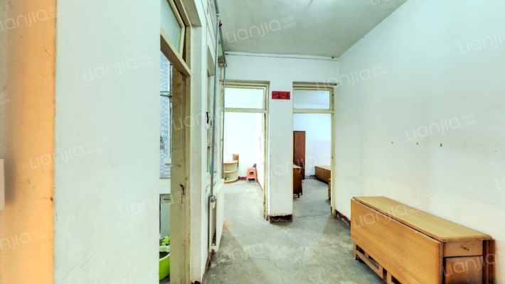 山师东路12号院二手房实景图