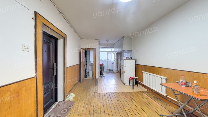 春城大街24号二手房实景图