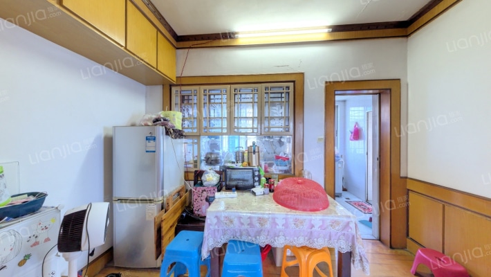 后施菜场二手房实景图