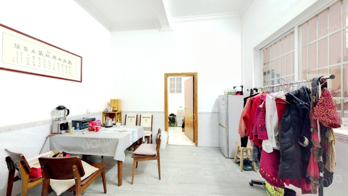 盐步新苑村二手房实景图