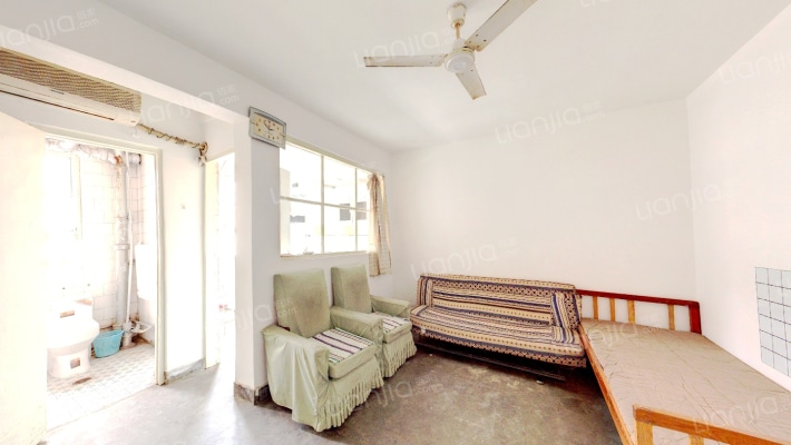 热力煤气公司宿舍二手房实景图