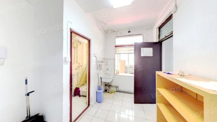 合作路128号二手房实景图