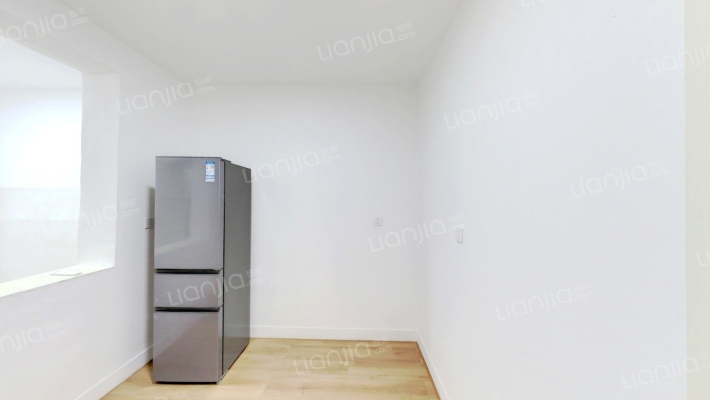 兴凯路109号院二手房实景图