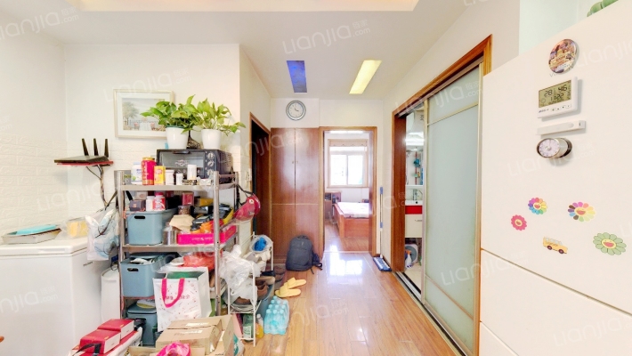 岗虹苑二手房实景图
