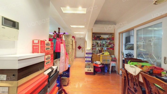 时代华庭二手房实景图