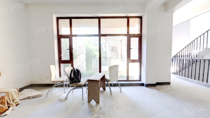 水岸风华二手房实景图