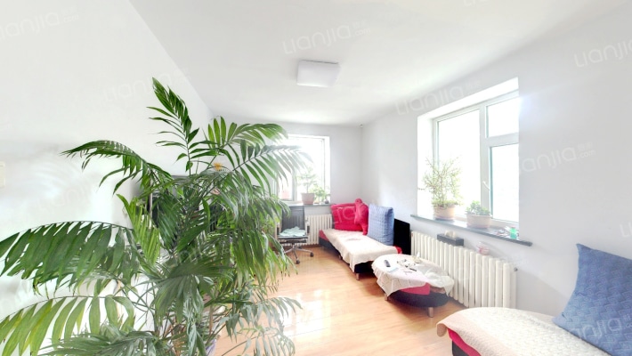 地震局家属楼(南关区)二手房实景图