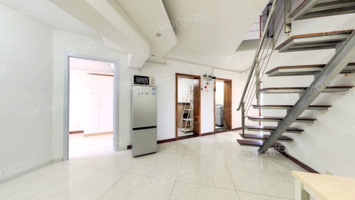 厂洼西街10号院二手房实景图