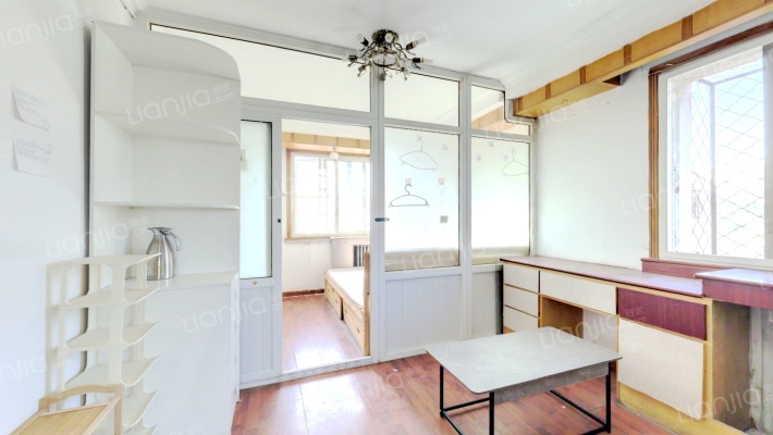 青塔芳园二手房实景图