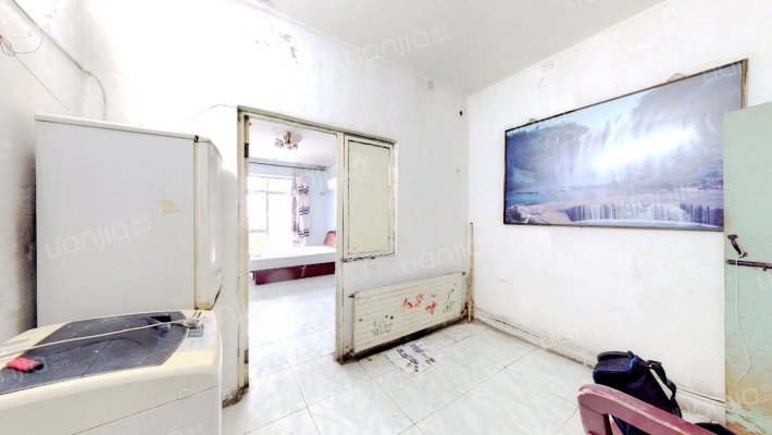 卫安北里二手房实景图