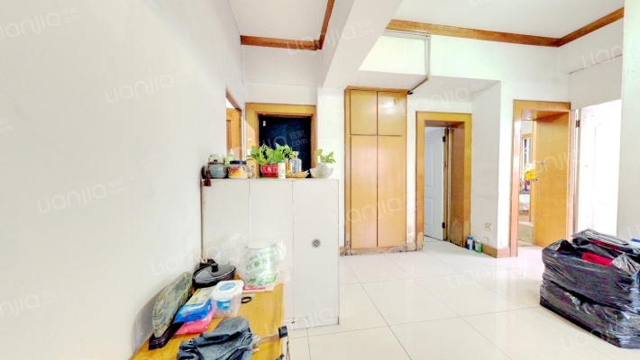 洪山工商局宿舍二手房实景图