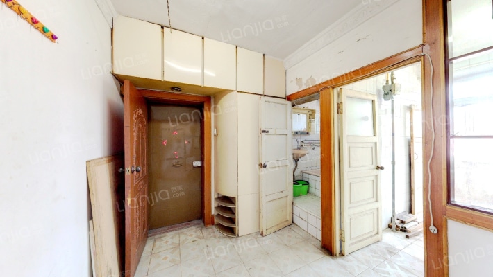 集大小区二手房实景图