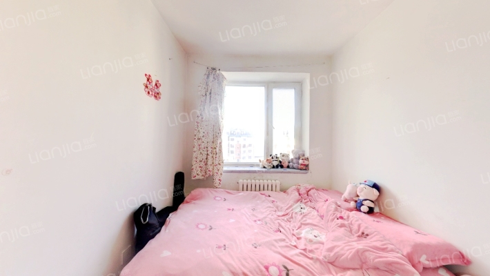 艺体花园二手房实景图