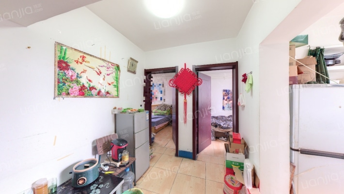 三五零二瓮村生活区二手房实景图