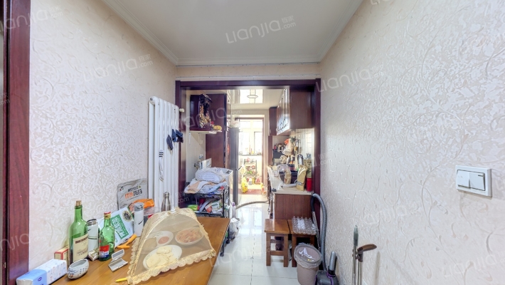 荣迁东里二手房实景图