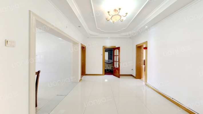 地煤小区二手房实景图