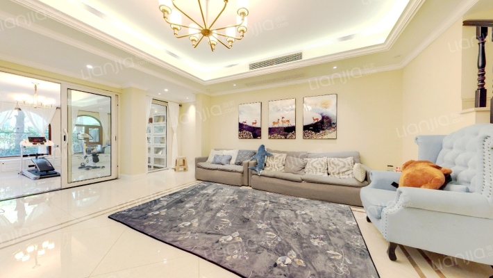 麓山国际圣芭芭拉二手房实景图