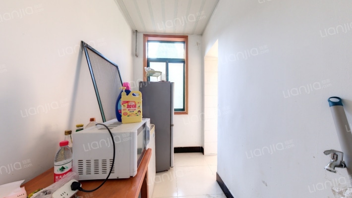 长江新村40号二手房实景图