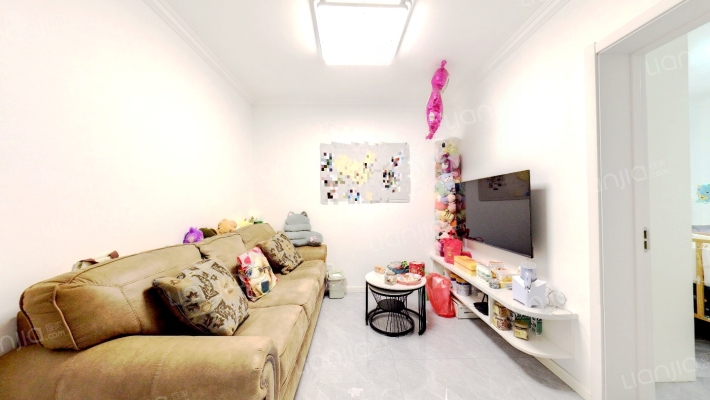 十字街110号二手房实景图