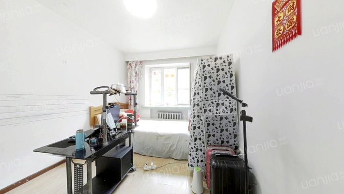 贵新街二手房实景图