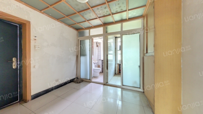 羊耳峪里二手房实景图