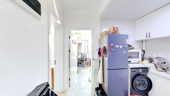 重建里二手房实景图